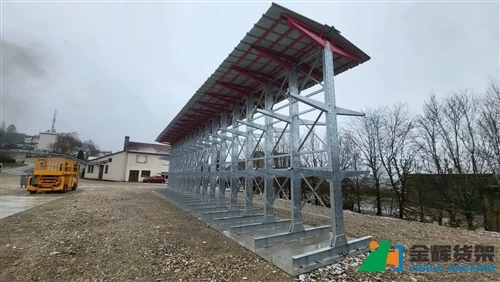 Rack en porte-à-faux simple-côté ou double- : lequel choisir ?